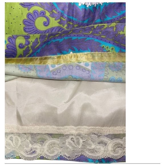 We Heart Vera Patterned Skirt light green and lavender - Picture 4 of 8